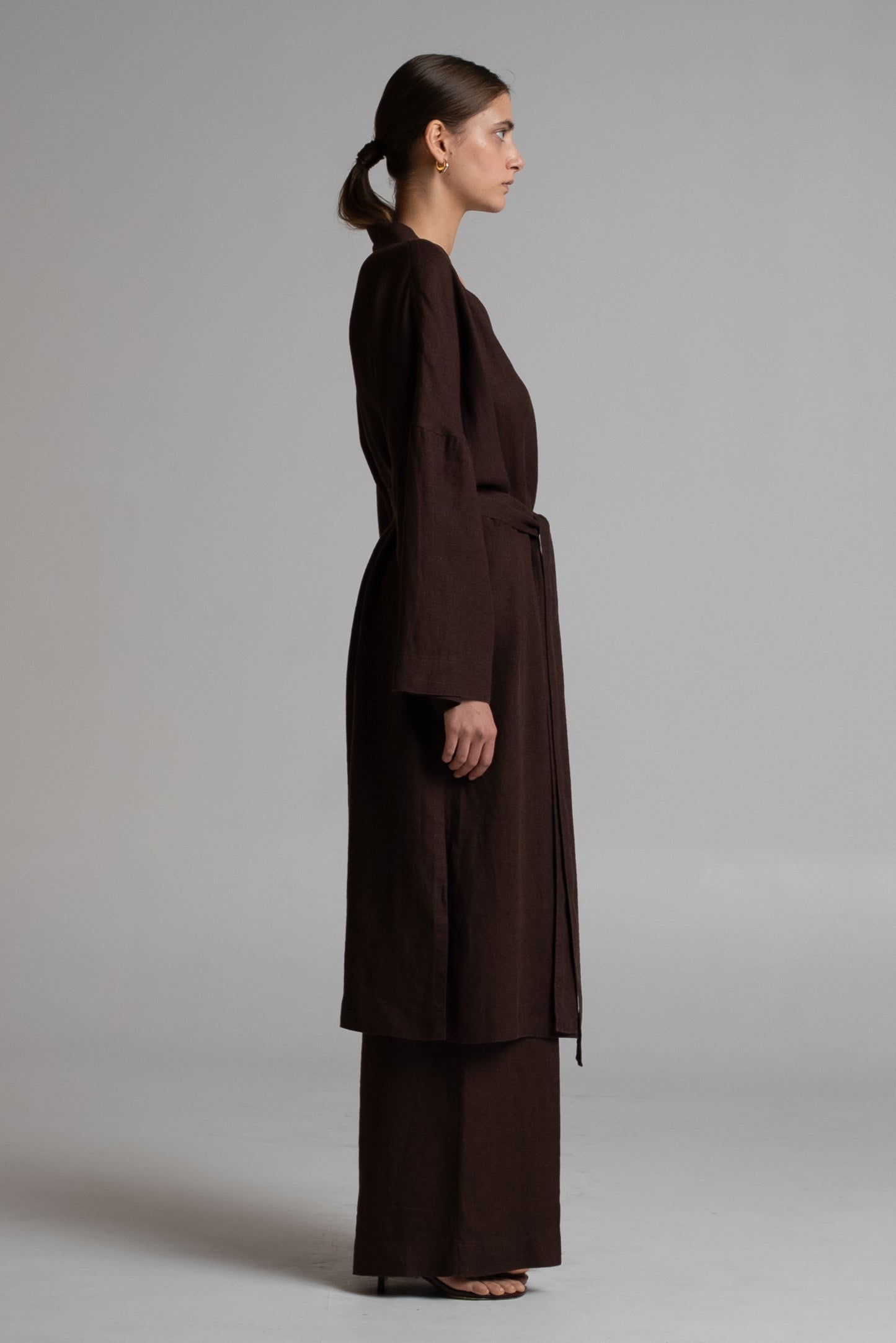 Long kimono in brown
