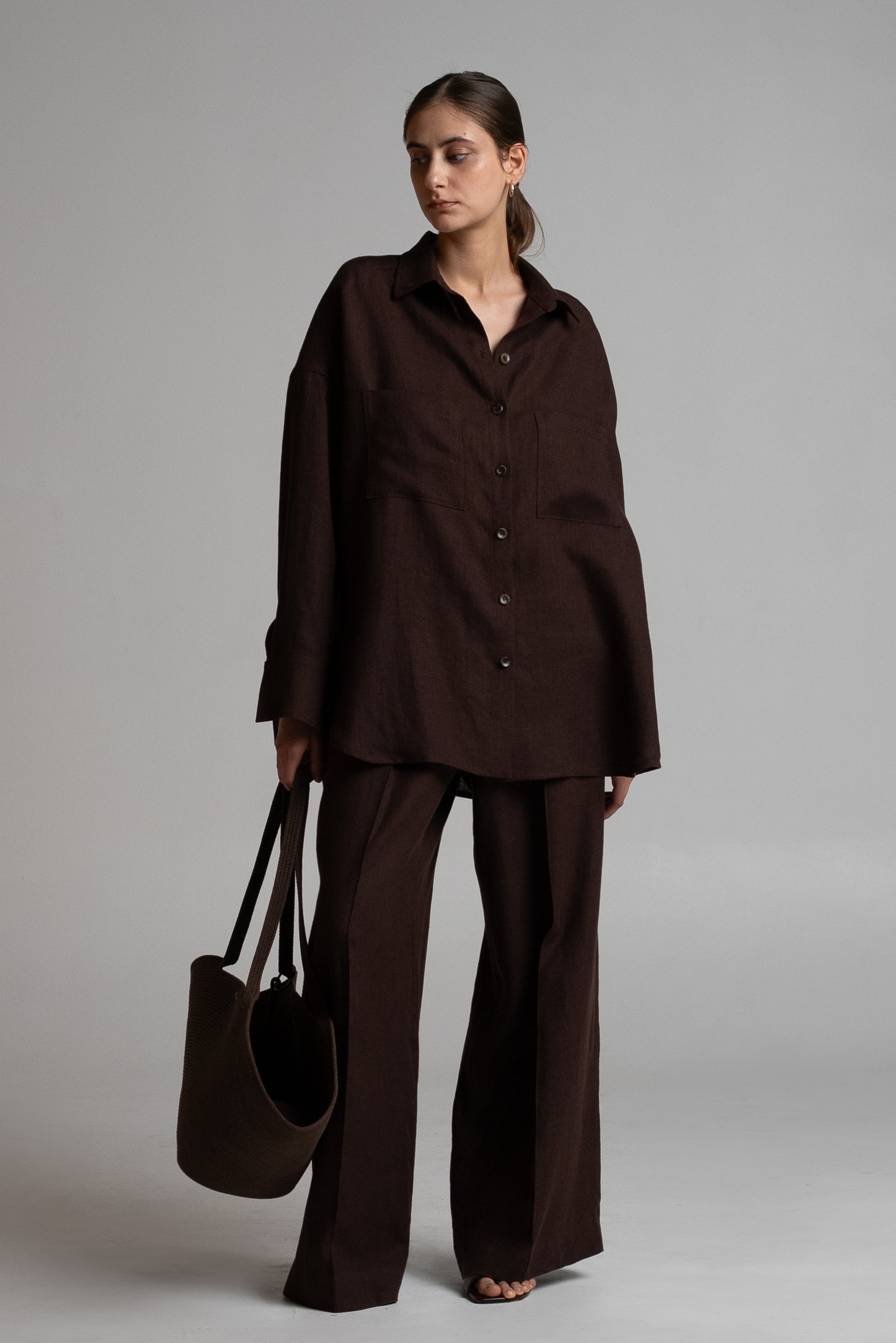 Arc Tote in brown