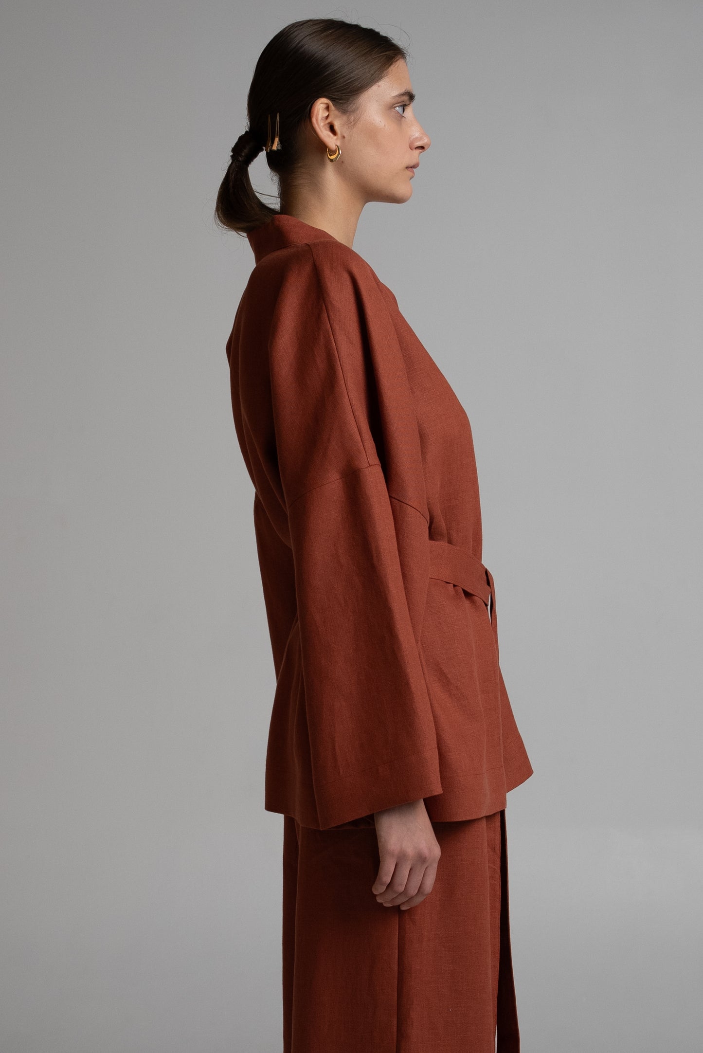 Short kimono in terracotta