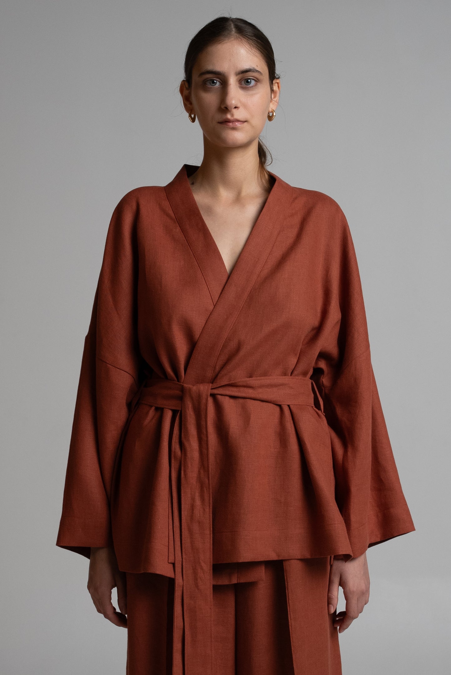 Short kimono in terracotta