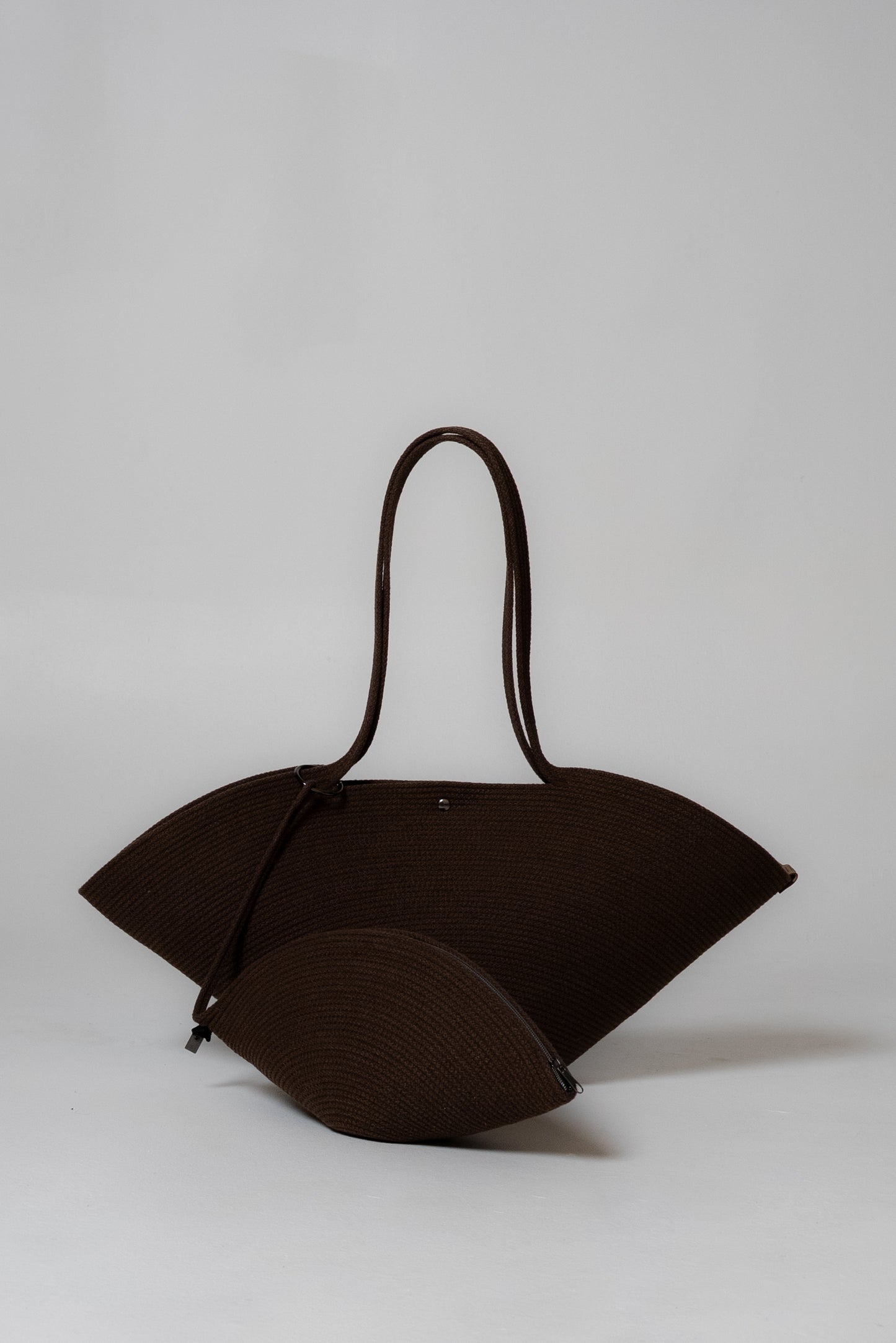 Arc Tote in brown