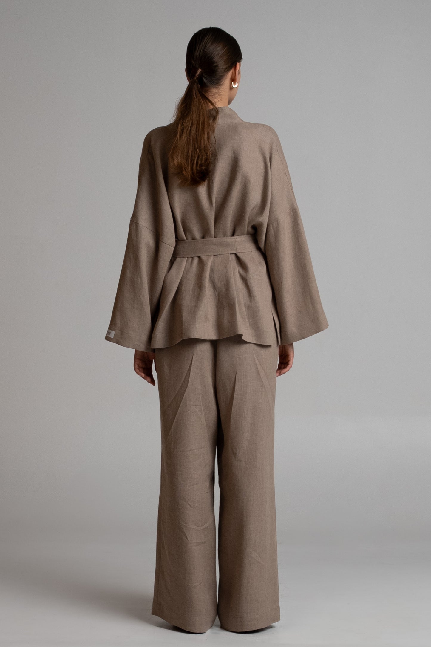 Short kimono in beige