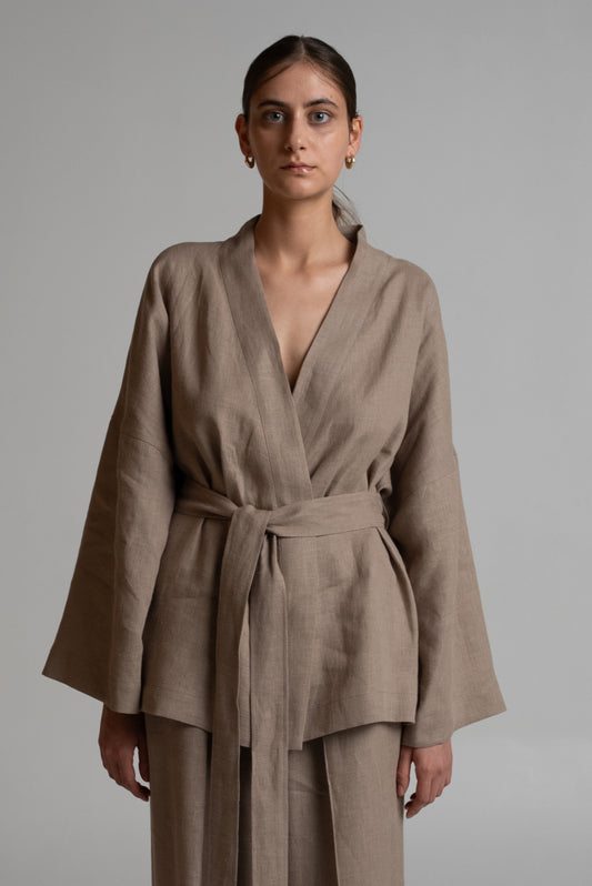 Short kimono in beige