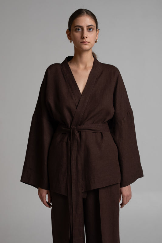 Short kimono in brown