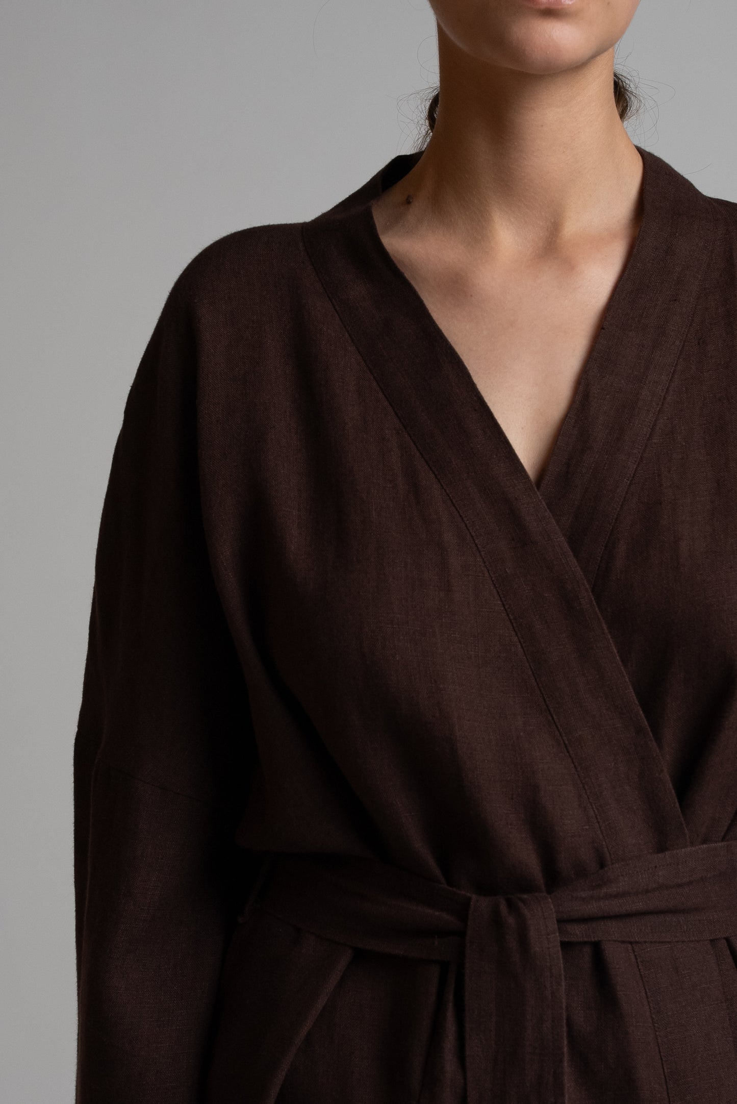 Long kimono in brown