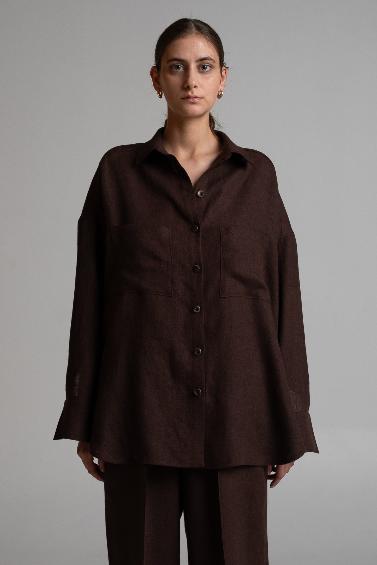 Shirt in brown