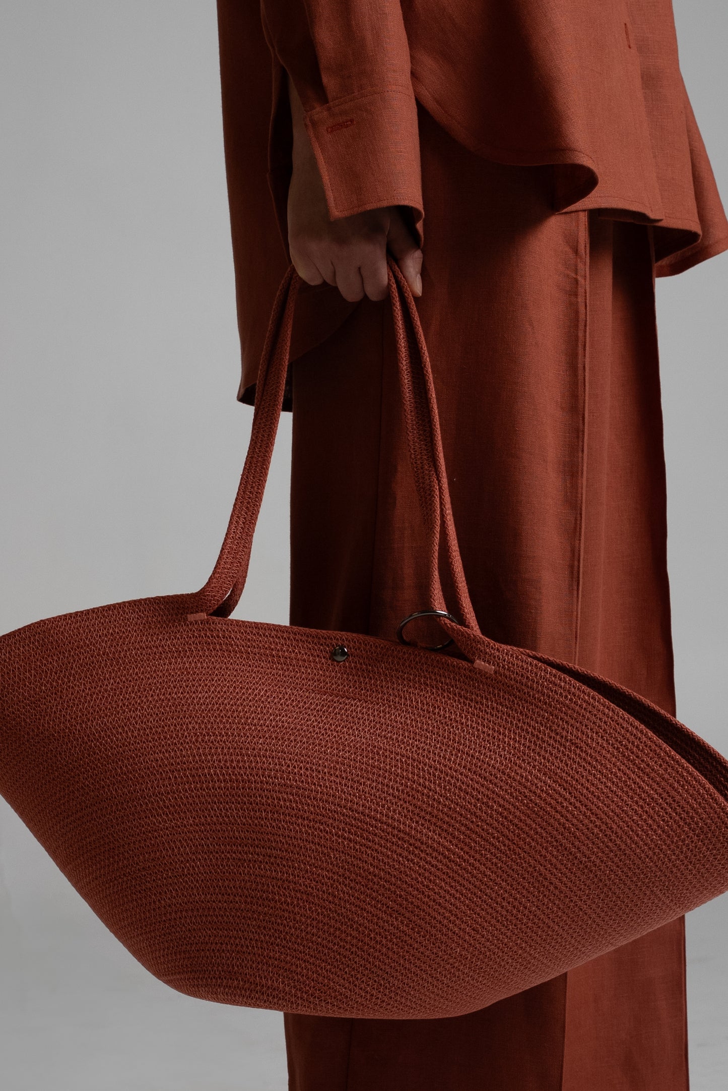 Arc Tote in terracotta