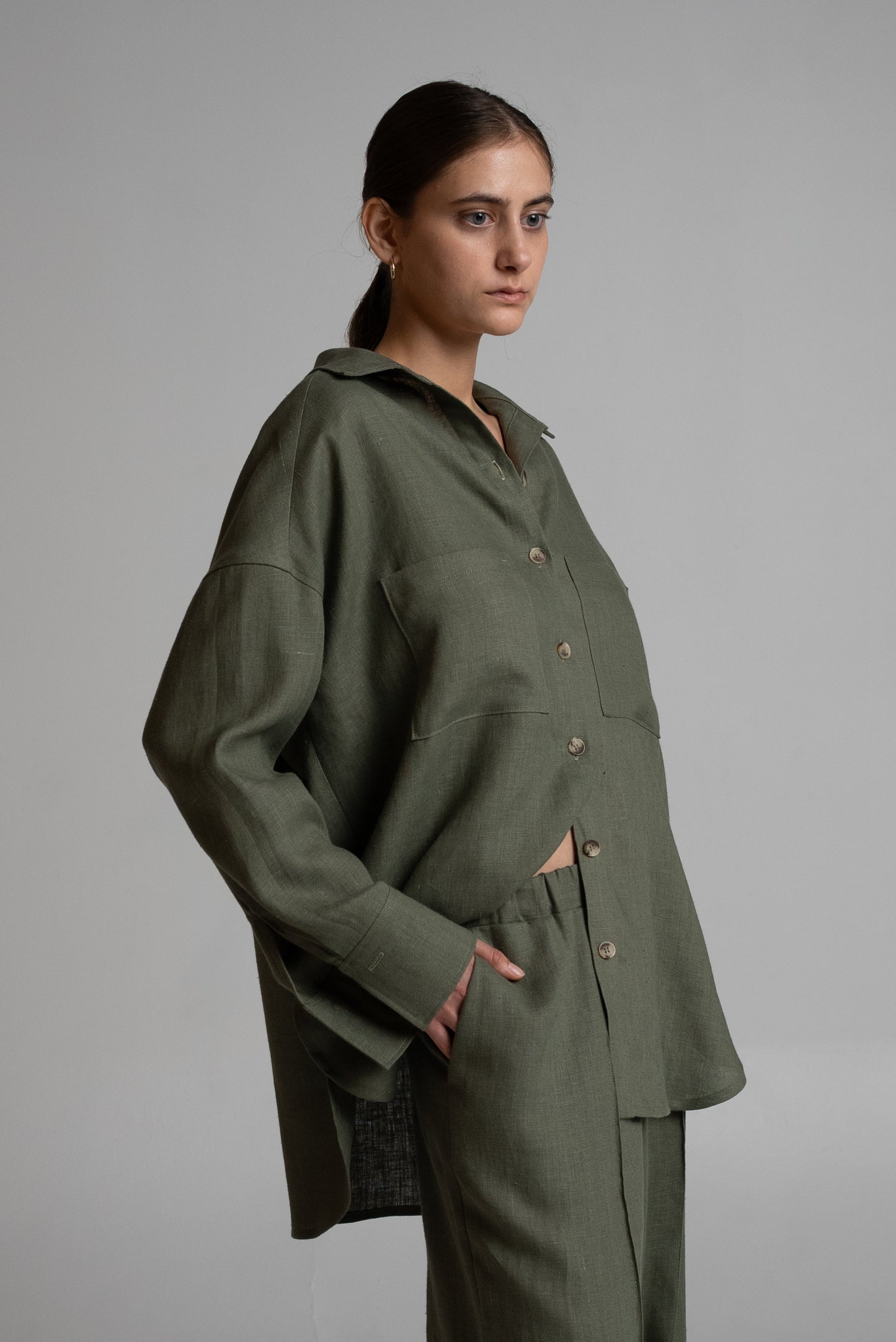 Trousers in sage