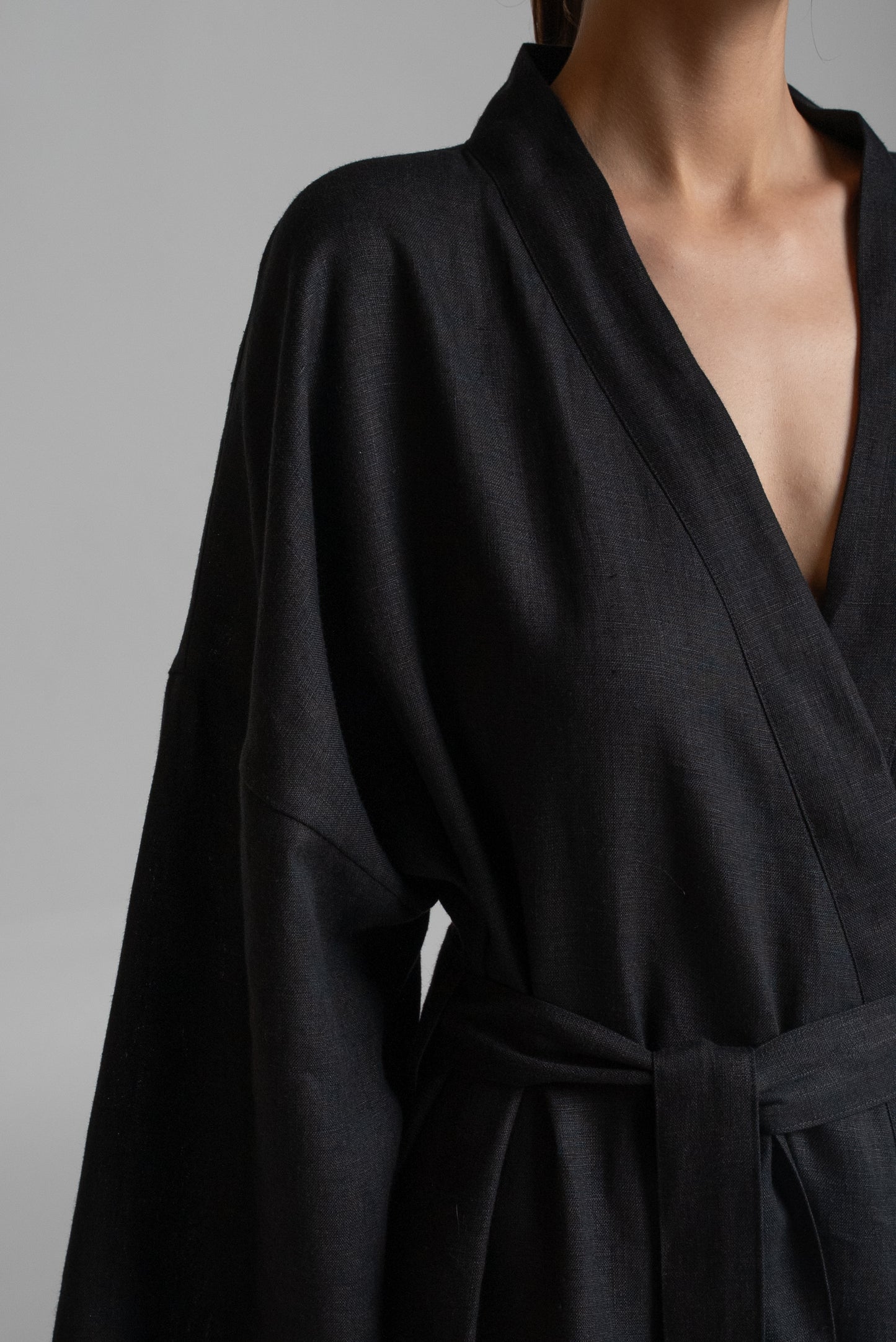 Long kimono in black